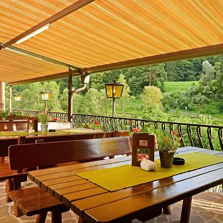 River Post Hotel 3*