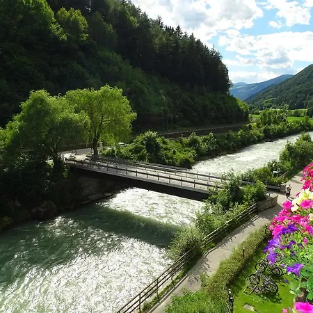 River Post
